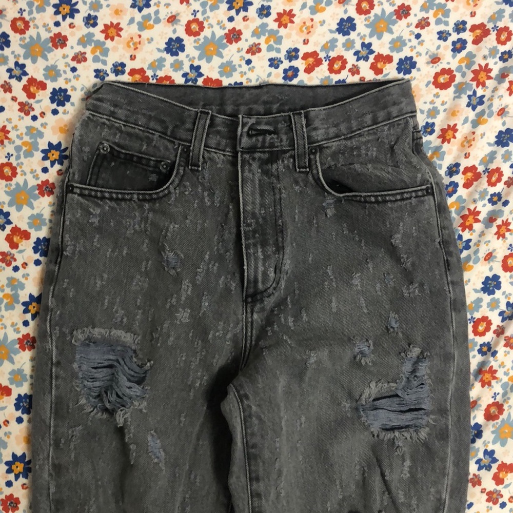 Gray Distressed Carmar Jeans